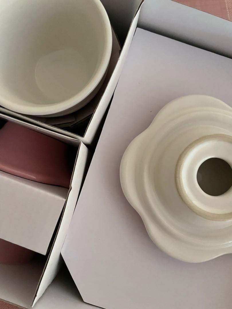 Le Creuset Flower Teapot (Brand New with box), Furniture & Home Living