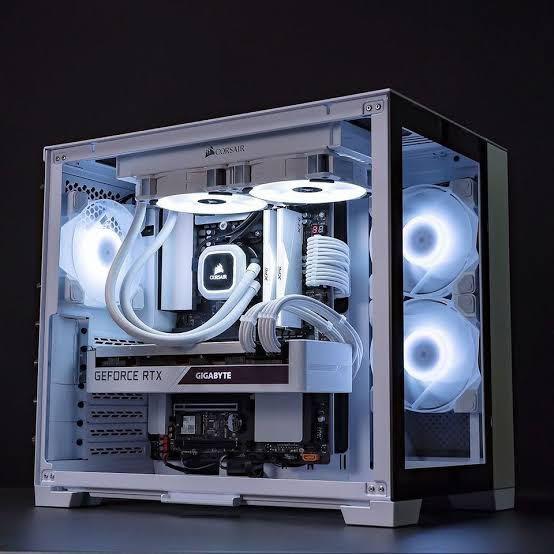 Lianli O11 Dynamic Mini Video Gaming Gaming Accessories Cases Covers On Carousell