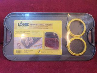 Lodge Pro-Grid set with silicone egg rings and polycarbonate pan scrapers