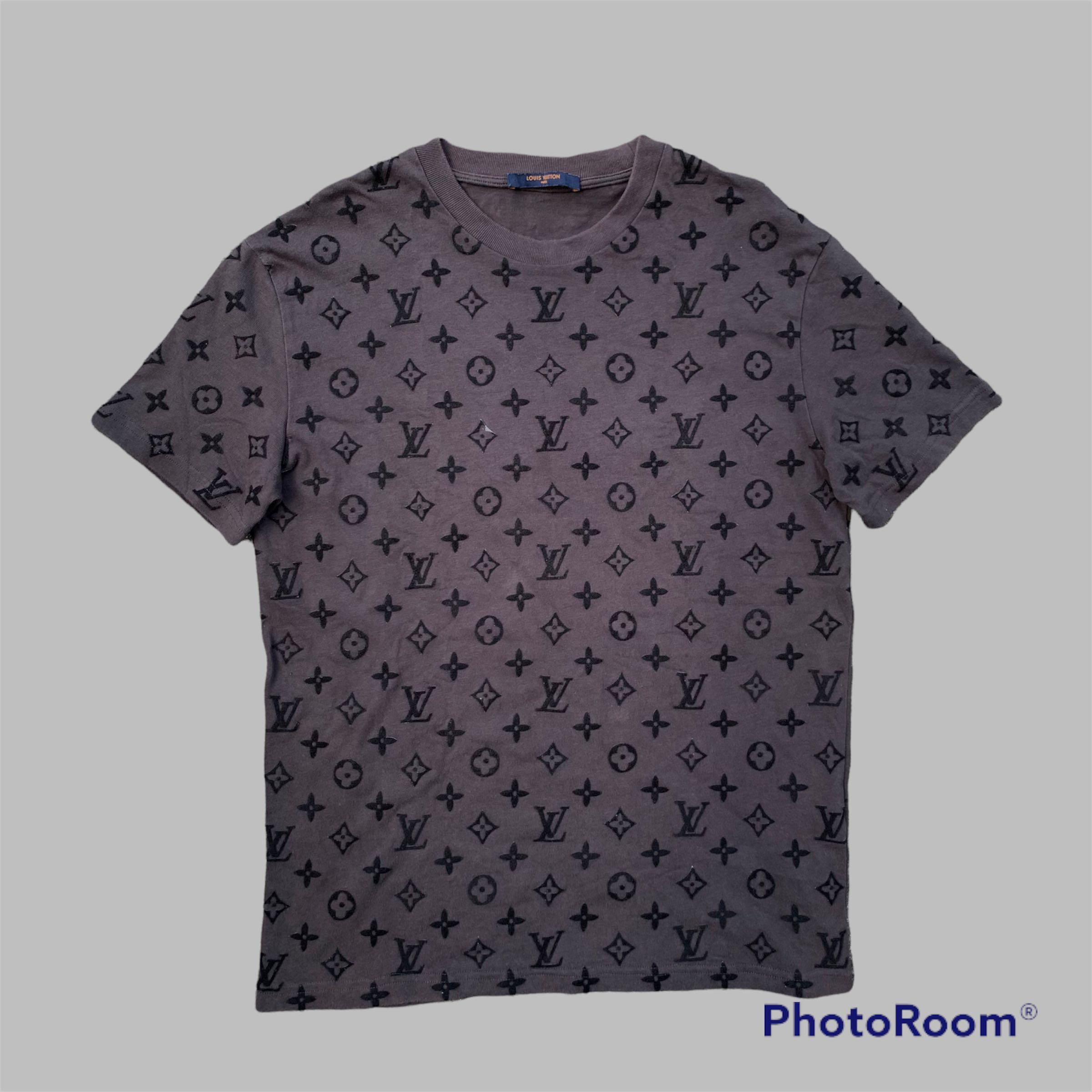 Shop Louis Vuitton MONOGRAM Monogram Logo Luxury T-Shirts by CITYMONOSHOP