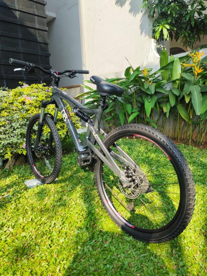 MTB DIAMONDBACK RECOIL Olah Raga Sepeda di Carousell