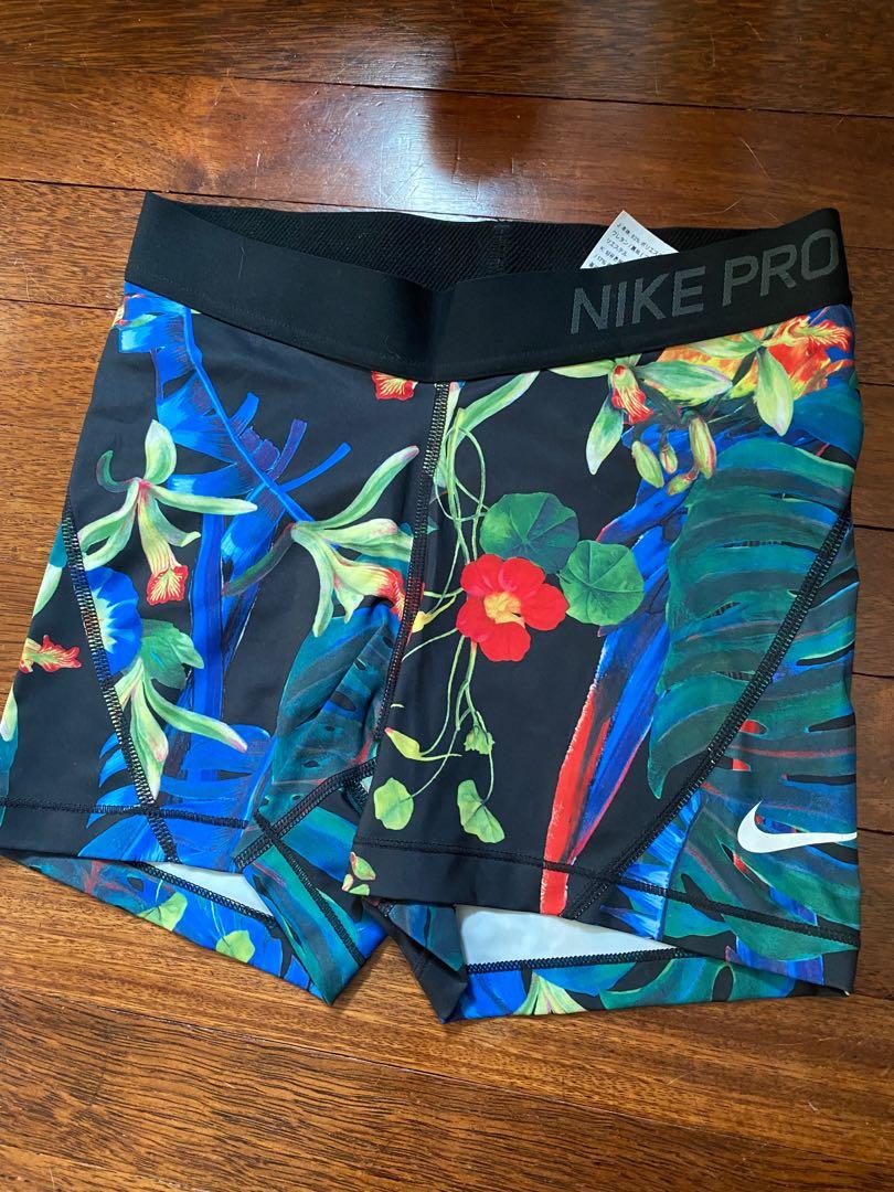 womens cycling shorts nike