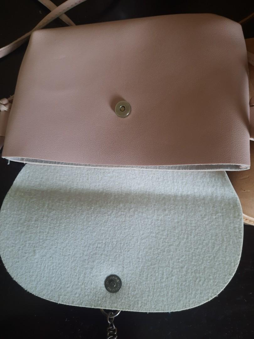 Old Rose bag (Category: Cross-body Bags) located in Mandaluyong City. Submitted by blueberrypatch (Listing ID 1173385560, Image 2). Description: free with purchase.