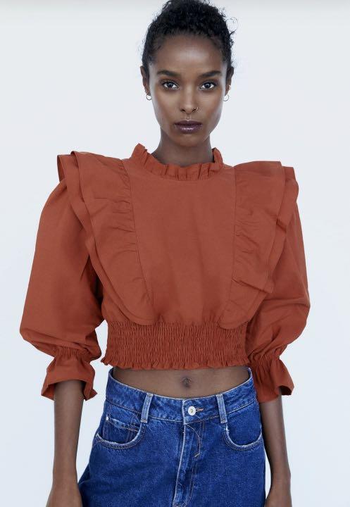 ✓ Original Zara Ruffled Poplin Crop Top, Women's Fashion, Tops, Other Tops  on Carousell