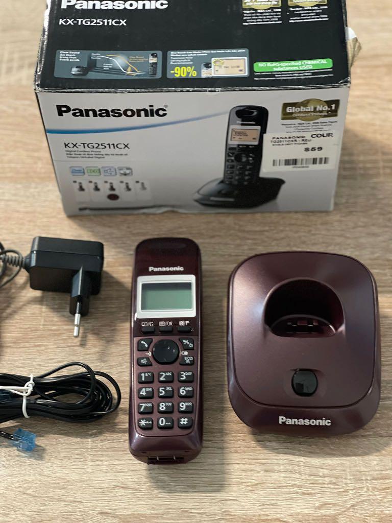 Panasonic KXTG2511CX CORDLESS PHONE RED, Mobile Phones & Gadgets
