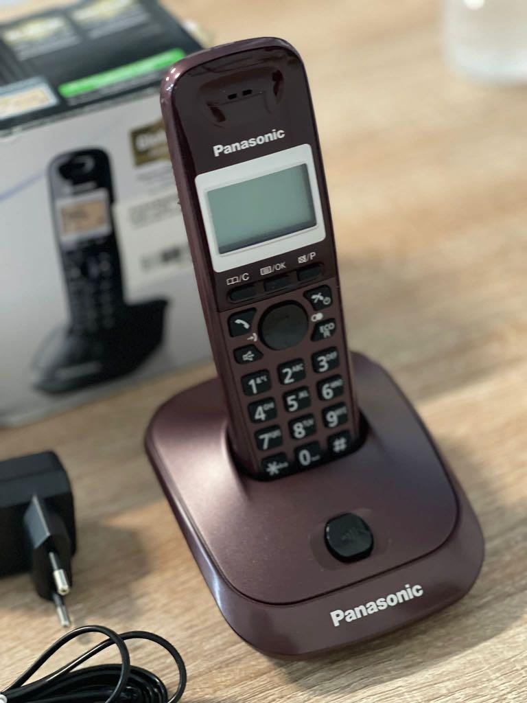 Panasonic KXTG2511CX CORDLESS PHONE RED, Mobile Phones & Gadgets