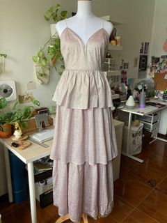 (Category: ) located in . Submitted by aali.preloved (Listing ID 1173388419, Image 1). Description: .