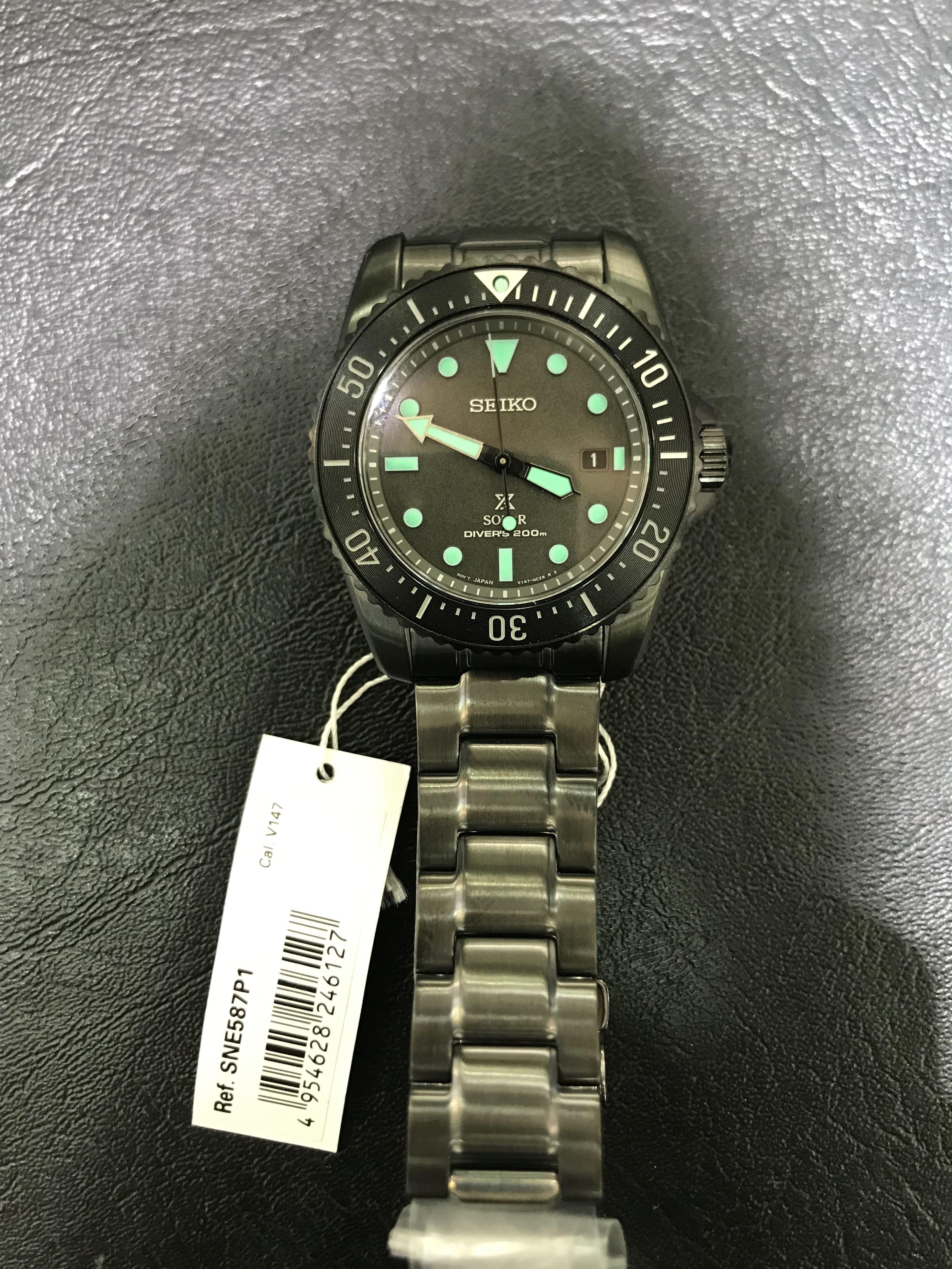 Seiko Night Vision Solar SNE587 SNE587P1, Men's Fashion, Watches &  Accessories, Watches on Carousell