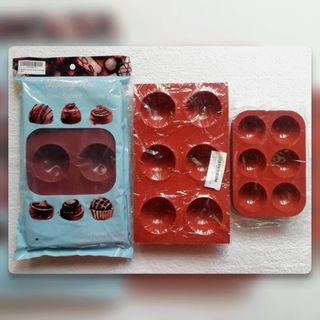 SILICONE BAKING MOLDS (sold per pack)