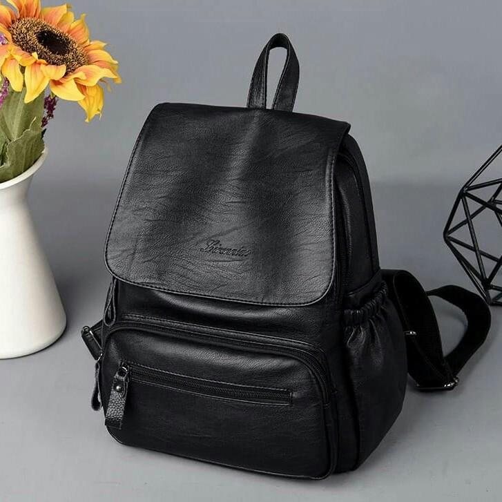 TAS RANSEL KULIT WANITA Fesyen Wanita Tas Dompet di Carousell