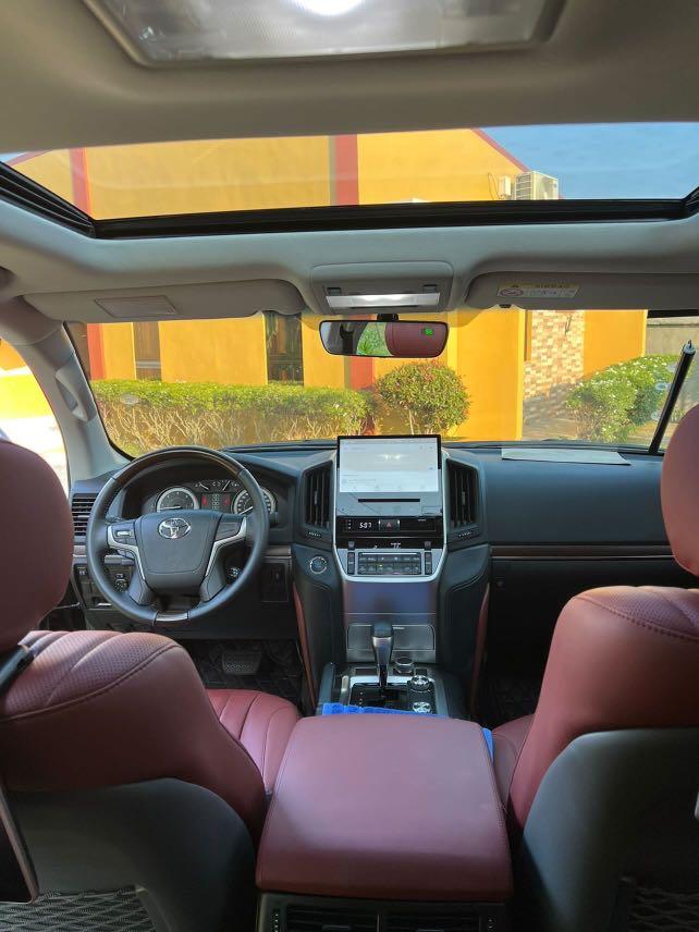 Toyota Land Cruiser Middle Eastern Platinum Edition Auto, Cars for Sale