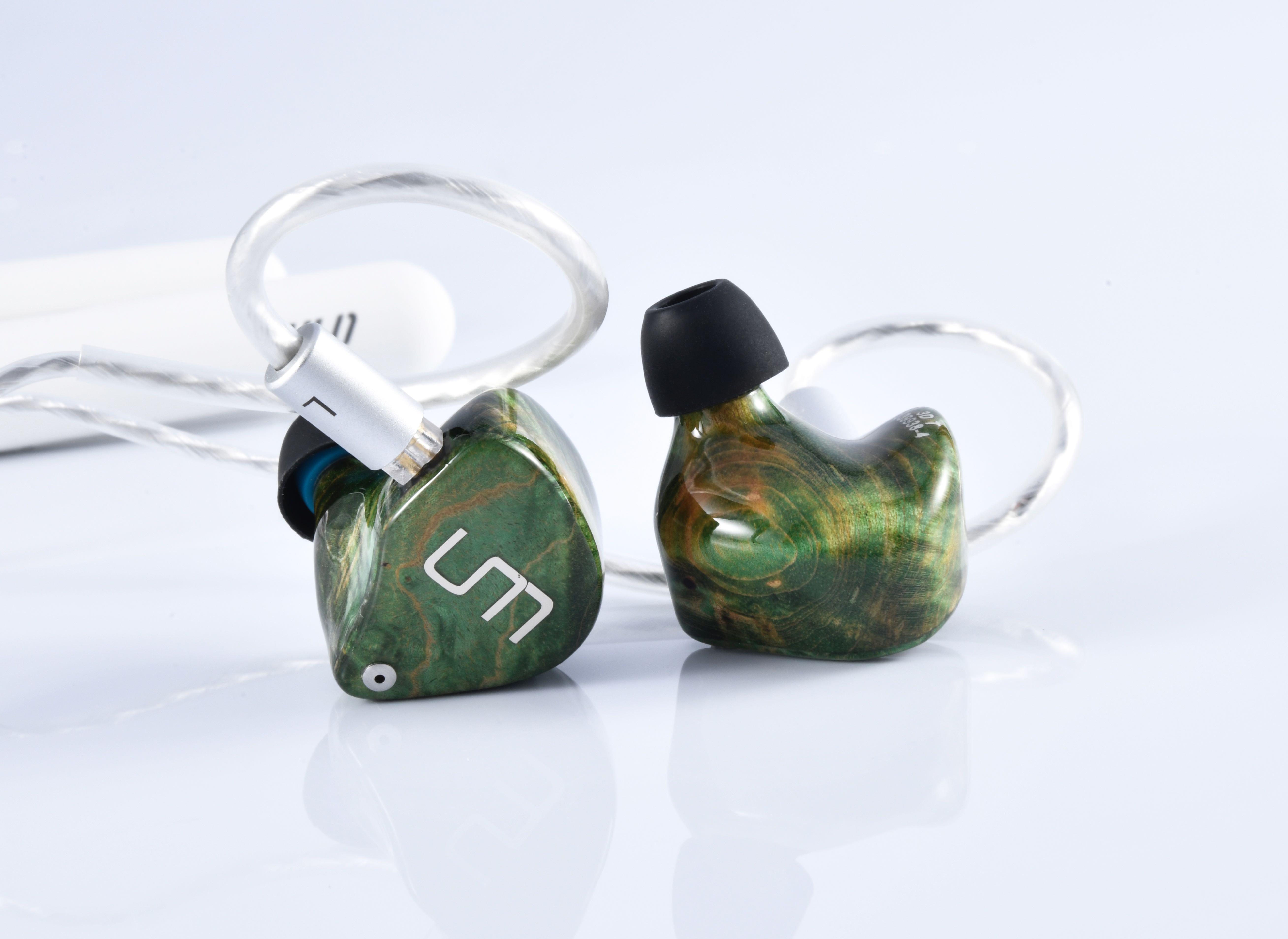 Unique Melody UM 3DT , Audio, Other Audio Equipment on Carousell