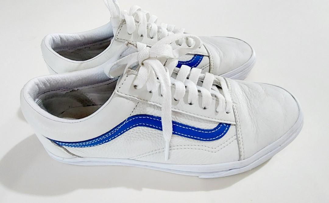 Vans off the wall 36 blue stripe Men s Fashion Footwear