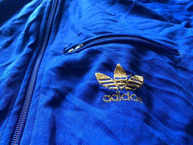 True top vintage adidas