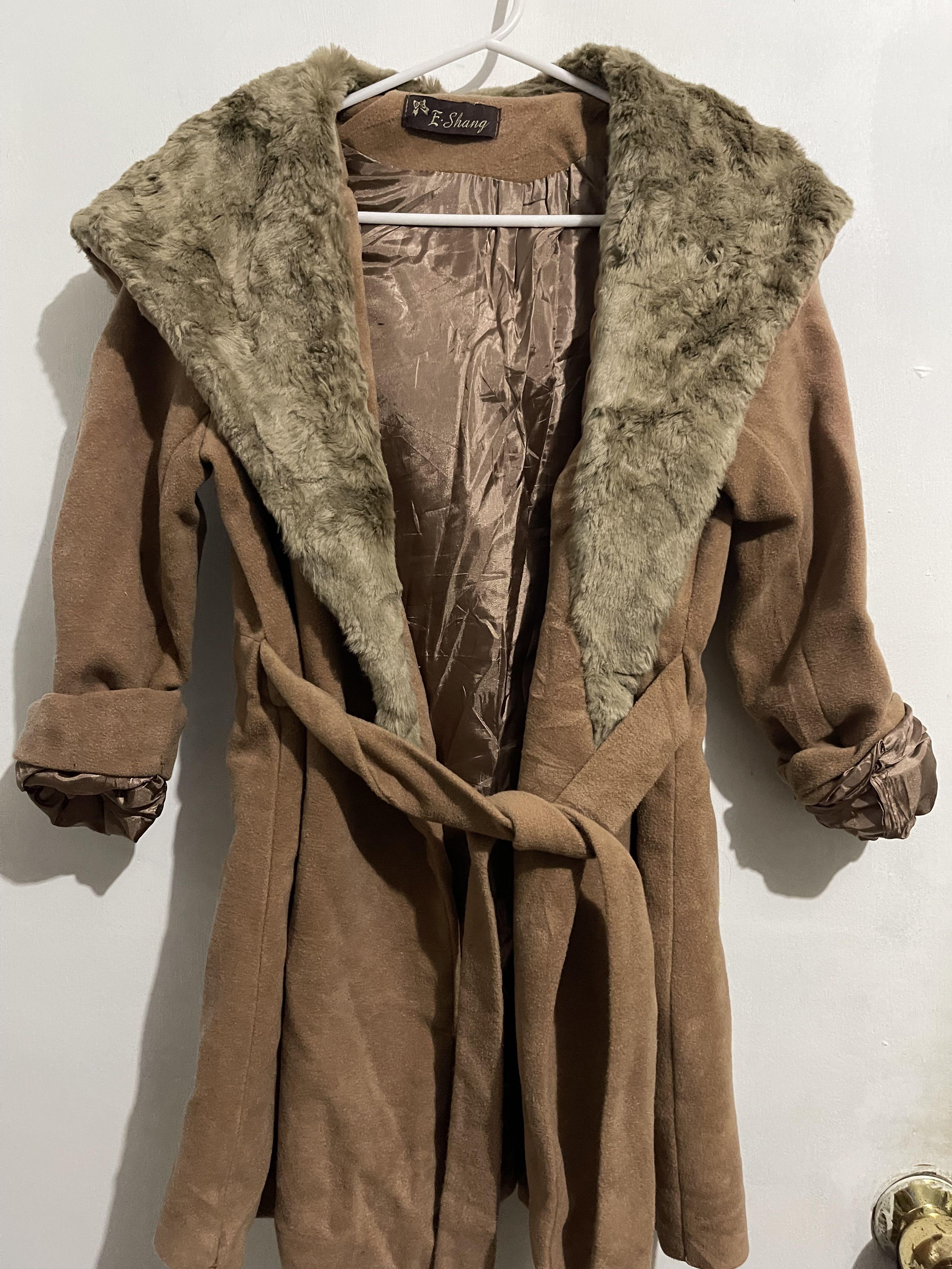 Wrap Winter Jacket (Category: Coats, Jackets and Outerwear) located in Taguig. Submitted by impulsivemoims (Listing ID 1173505252, Image 1). Description: Brown Wrap Fur Jacket Fits S-L (armhole that’s a bit tight but everything else should fit even an XL size) SUPER CUTE Perfect for Fall/Winter OOTD looks😍😍😍 Condition 10/10 (used but not abused) RFS: Decluttering ✅discounts for multiple orders #outdoor #travel #outerwear #cool.