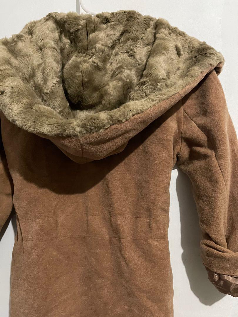Wrap Winter Jacket (Category: Coats, Jackets and Outerwear) located in Taguig. Submitted by impulsivemoims (Listing ID 1173505252, Image 3). Description: Brown Wrap Fur Jacket Fits S-L (armhole that’s a bit tight but everything else should fit even an XL size) SUPER CUTE Perfect for Fall/Winter OOTD looks😍😍😍 Condition 10/10 (used but not abused) RFS: Decluttering ✅discounts for multiple orders #outdoor #travel #outerwear #cool.