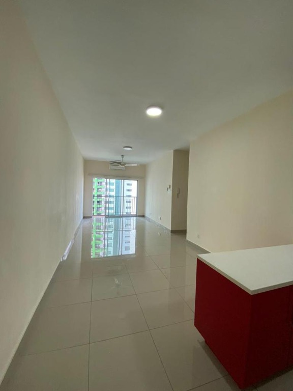 [WTR] BASIC UNIT Oug Parklane, Property, Rentals on Carousell