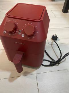 （分類：）位於 。 由 nicki_ling 提交（商品編號 1170057791，圖片 1）。簡介： 。