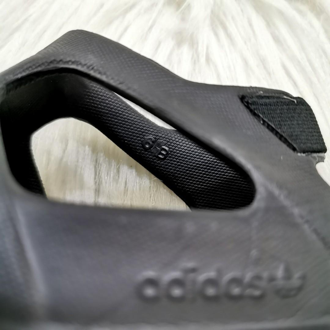 Adilette play discount slides infants