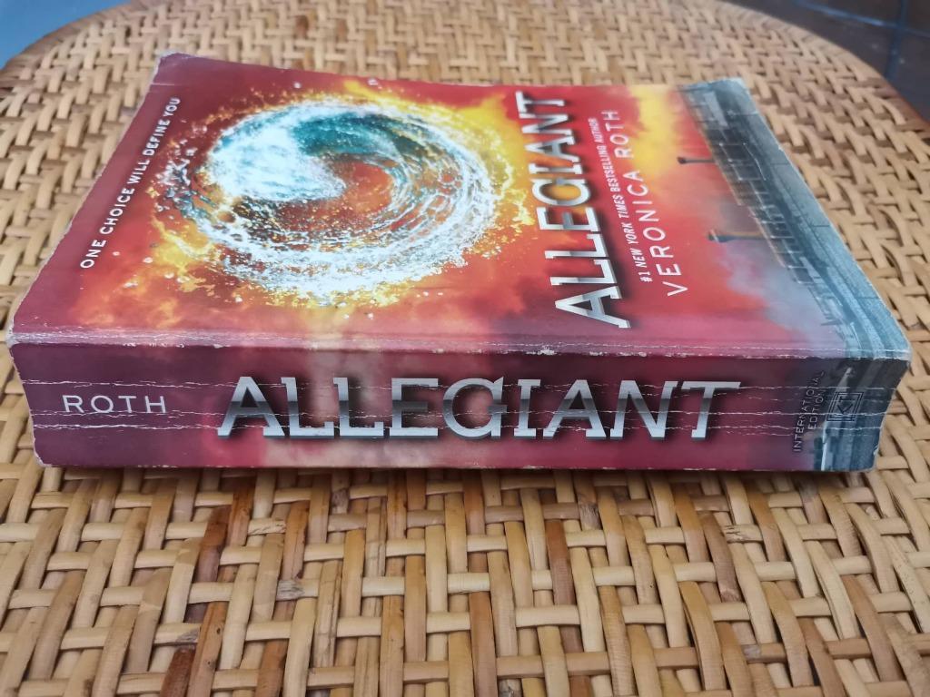 Allegiant (Divergent book 3) Veronica Roth (Category: Storybooks) located in Quezon City. Submitted by hshir (Listing ID 1170138425, Image 1). Description: Issues: tanning and foxing Price negotiable if bought with other items. RFS: Decluttering MOP: Gcash MOD: grab / lalamove SF care of buyer .