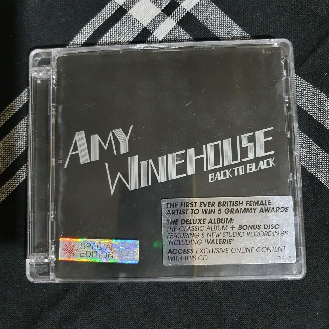 Amy Winehouse Back To Black VG Condition 2CD Hobbies Toys 