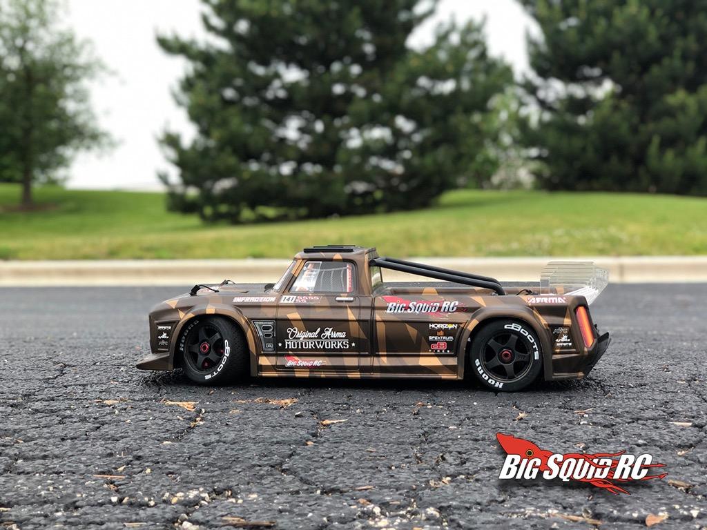 Arrma 1 7 Infraction All Road Street Bash 6s Blx四驅無刷平跑車rc遙控模型最高時速128公里以上 興趣及遊戲 玩具 遊戲類 Carousell