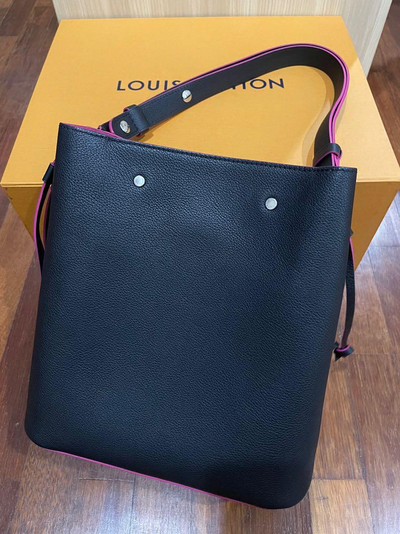 PreOrder] Louis Vuitton Lockme Bucket nano eta 13th Oct 2022 (Personal  Shopper Paris), Luxury, Bags & Wallets on Carousell