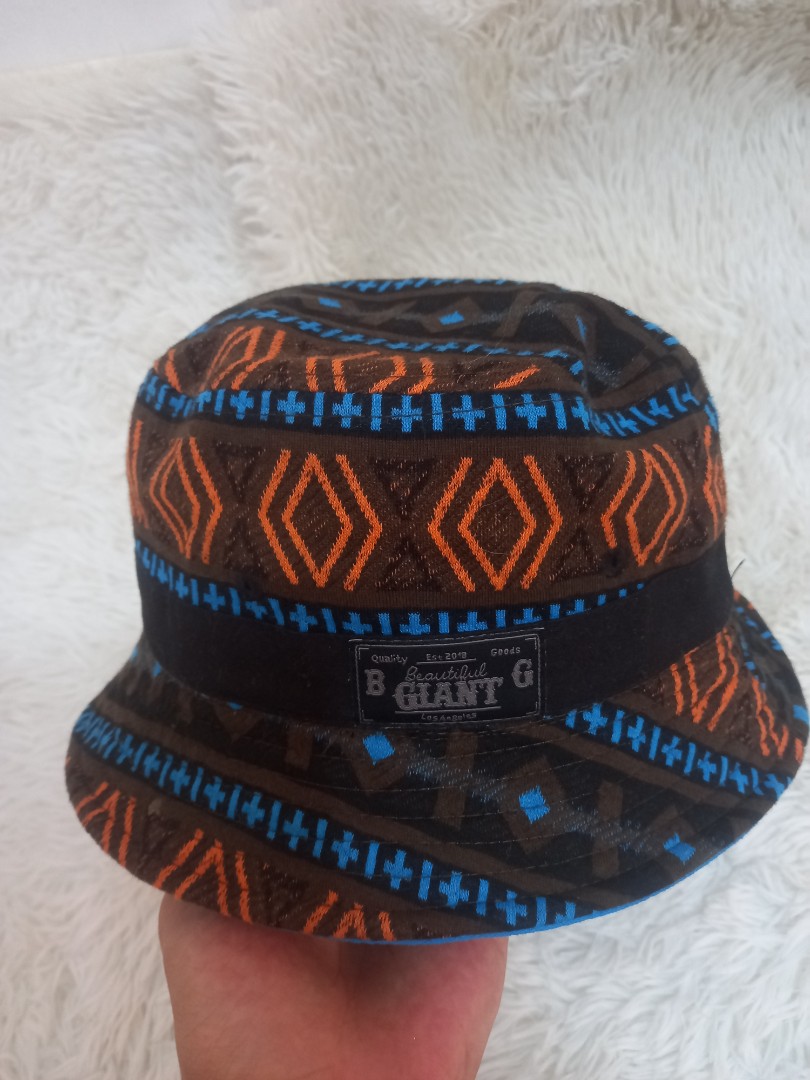 BG bucket hat, Men's Fashion, Watches 