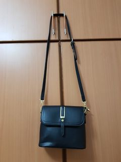 (Category: ) located in . Submitted by yujia1121 (Listing ID 1170234645, Image 1). Description: .