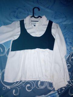 blouse putih crop vest