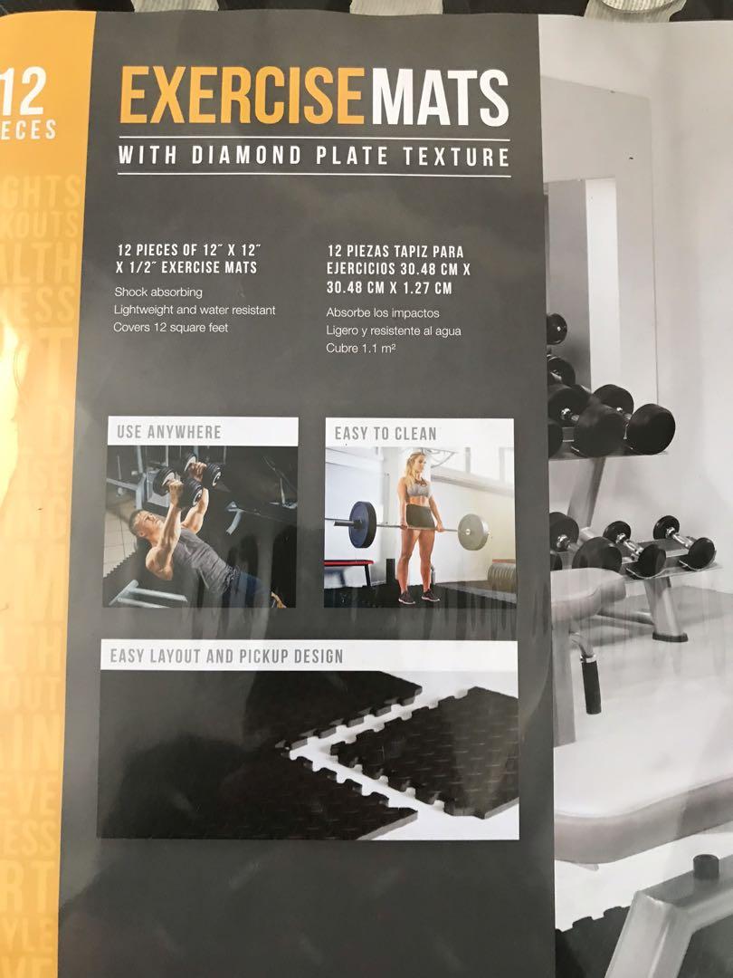 Cap fitness mat with diamond plate texture clearance