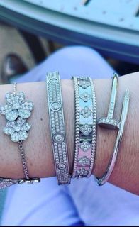 (Category: ) located in . Submitted by aj.jewellery (Listing ID 1170209888, Image 1). Description: .