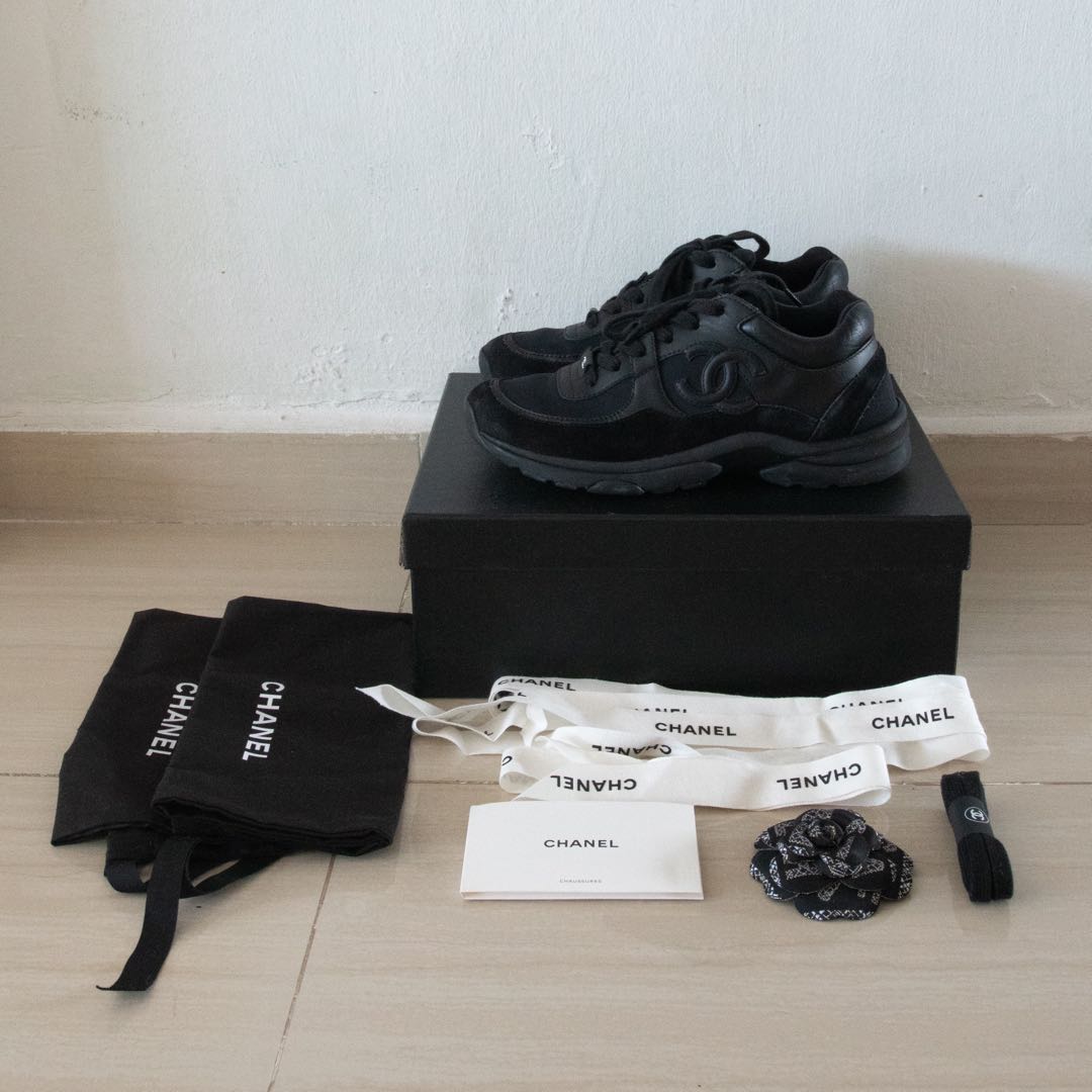 Sneakers cheap chanel noir