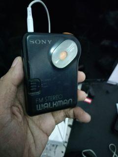 Classic Sony Walkman FM Stereo