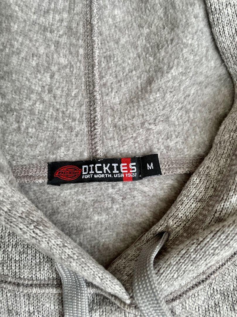 Dickies hoodie (Category: Coats, Jackets and Outerwear) located in Calapan. Submitted by JennGIsla (Listing ID 1170088462, Image 3). Description: Refer to photos for the size.