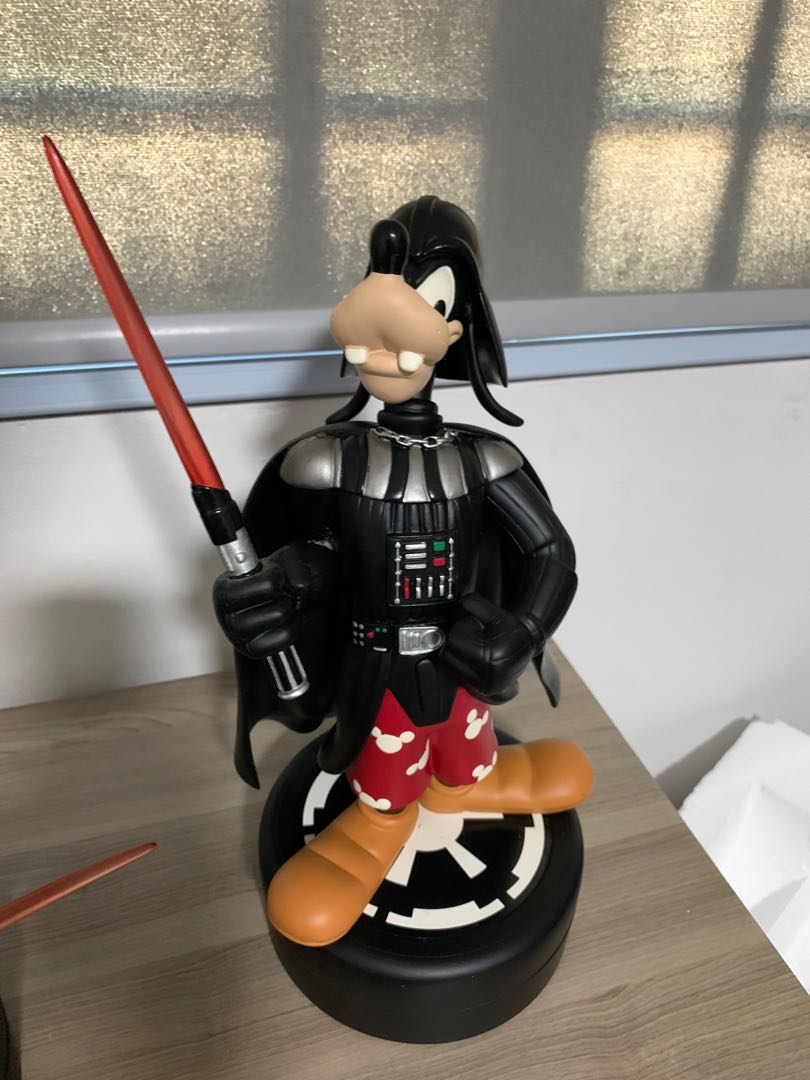 Disney Star Wars exclusive - Goofy as Darth Vader, Toys