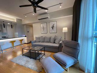 For Rent One Serendra West Tower 1 bedroom unit Fully furnished