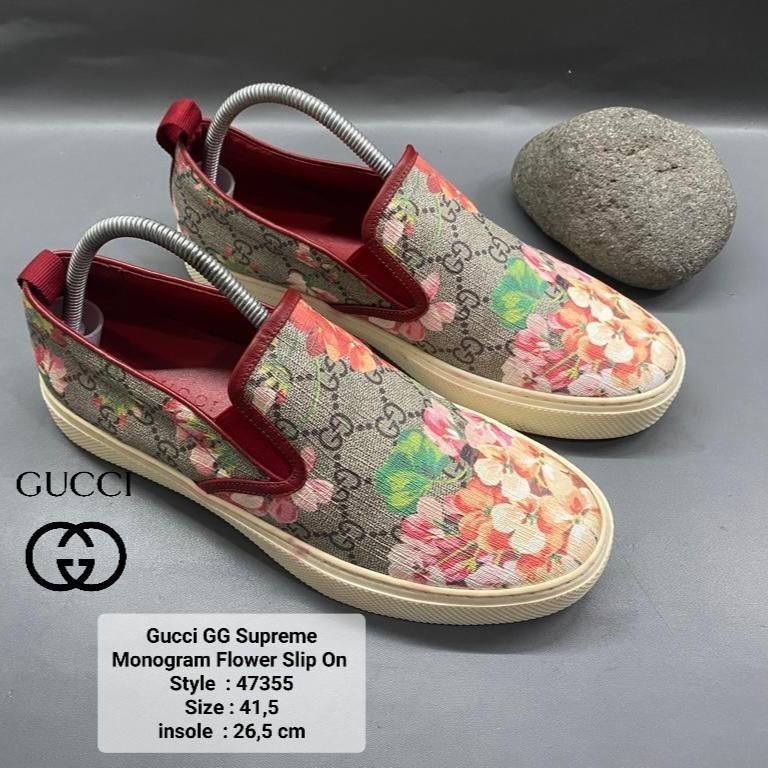 gucci supreme slip on