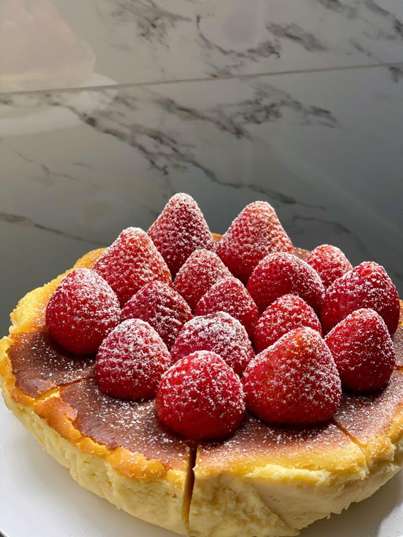 Halal Original Burnt Cheesecake, Food & Drinks, Homemade Bakes on Carousell