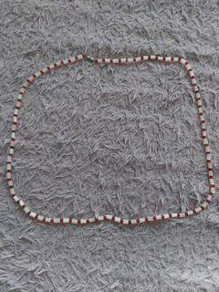 Kalung Manik Panjang Merah Putih