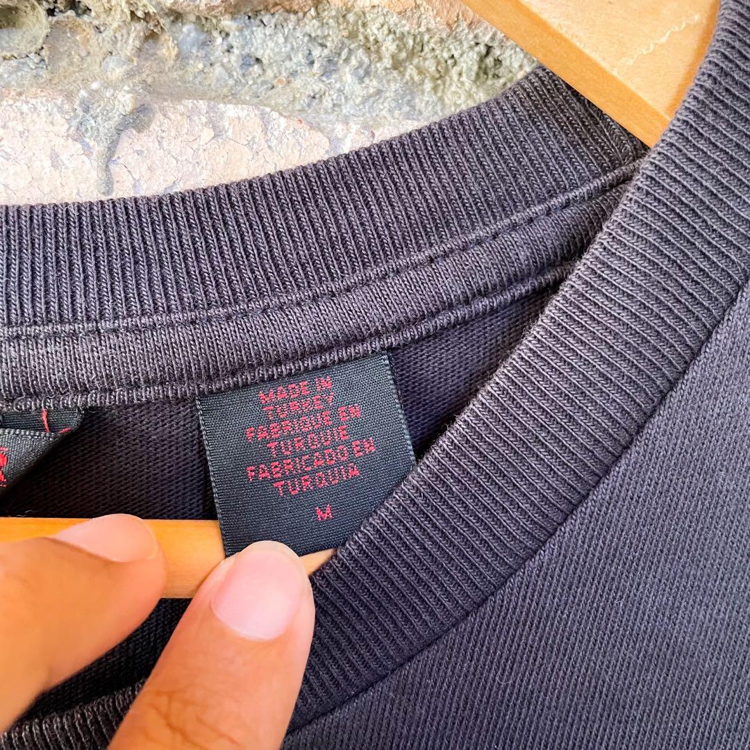 Levi's upside shop down shirt
