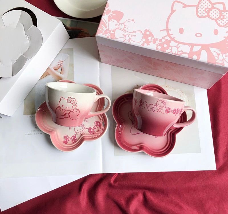 French original single LE CREUSET x HELLO KITTY cup and saucer set, 傢俬