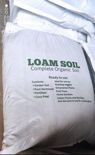 Loam Soil plastic (White)
