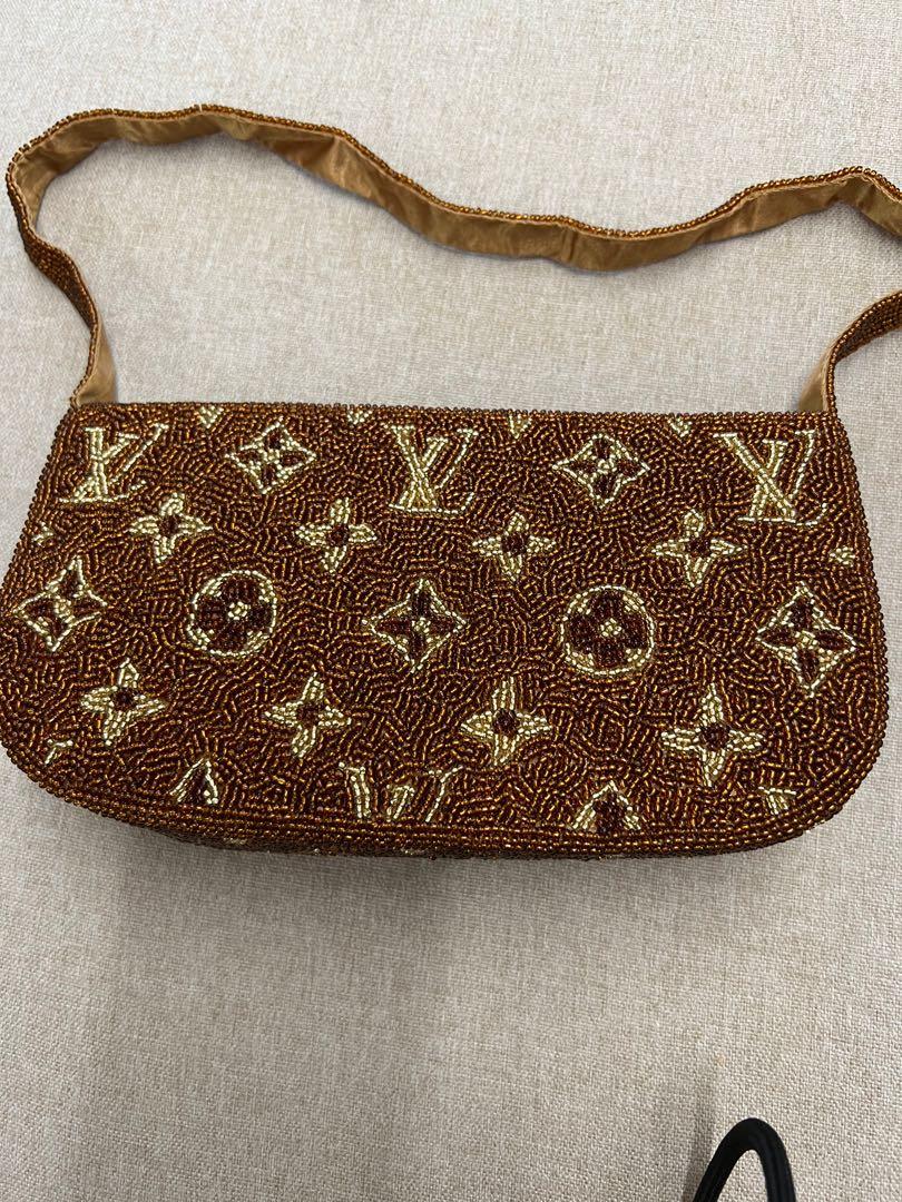 16/24 Handmade Limited Edition Halsband from vintage Louis Vuitton bag –