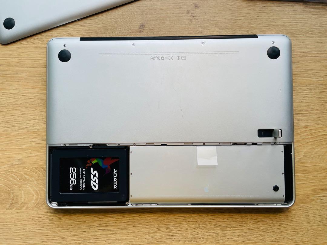 MacBook (13-inch, Aluminum, Late 2008), 電腦＆科技, 手提電腦