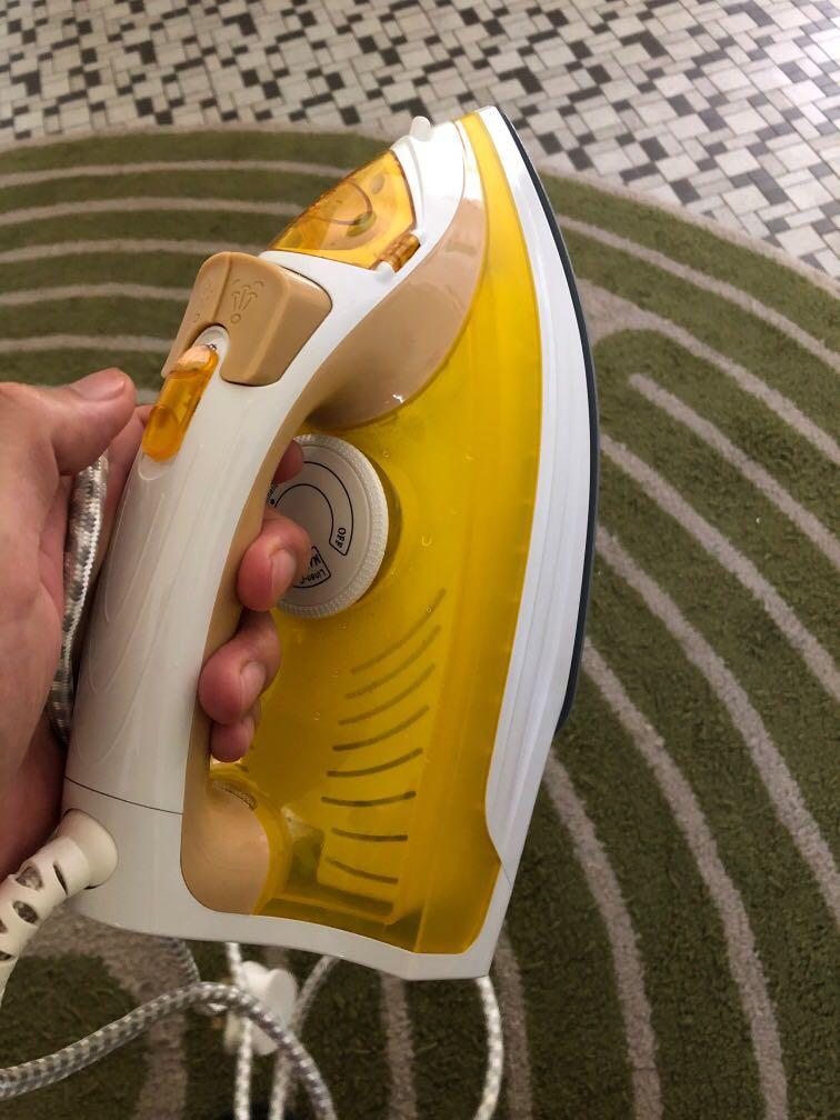 MAG steam iron, TV & Home Appliances, Irons & Steamers on Carousell