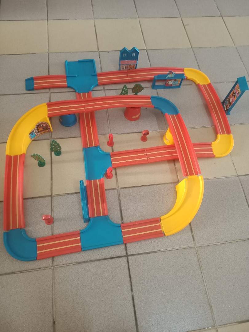 Matchbox play track hotsell