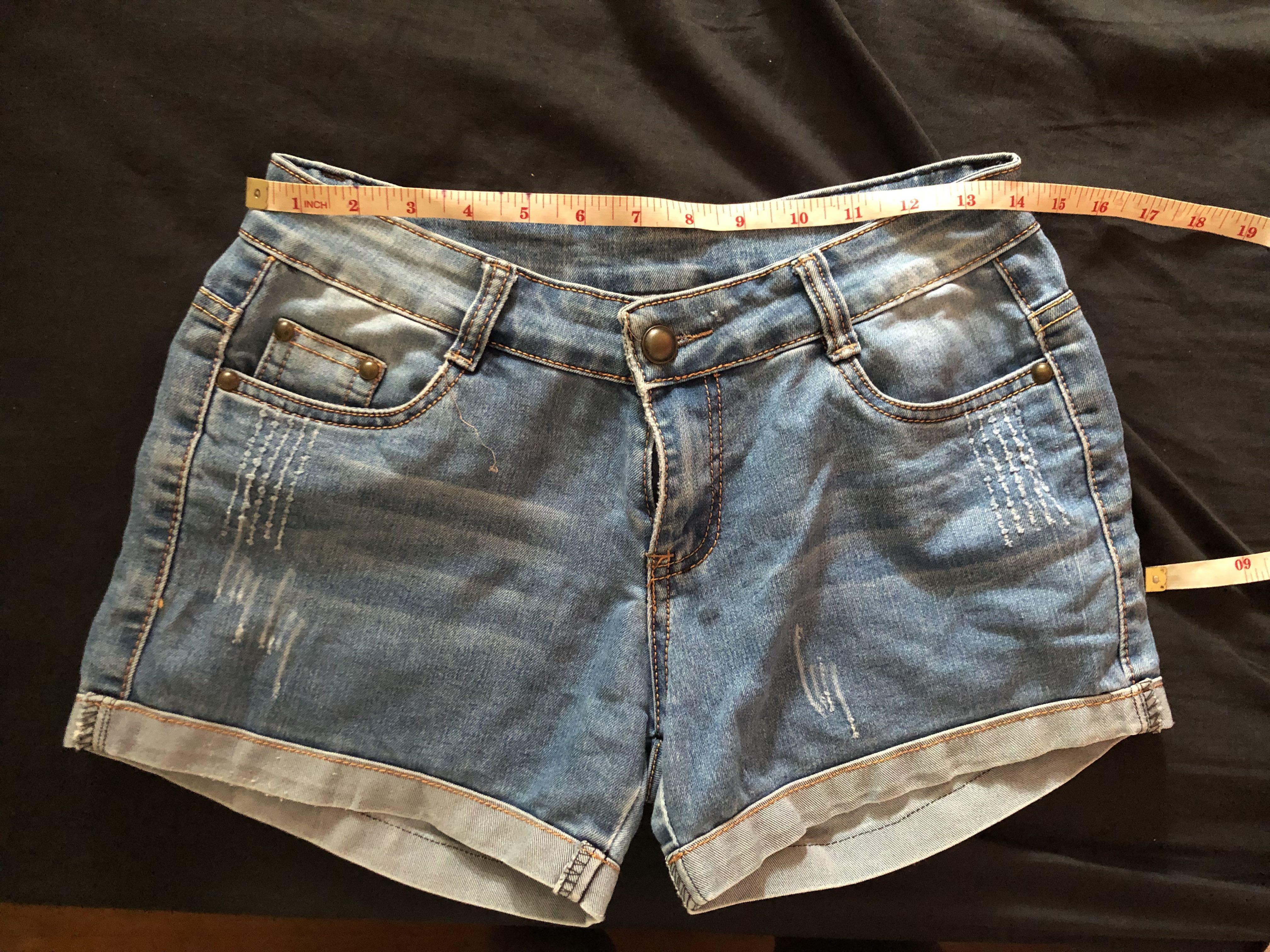 Mid rise denim shorts size 28, Women's 