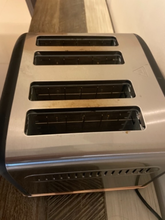 Next 4 slice toaster for sale! 25, TV & Home Appliances, Kitchen