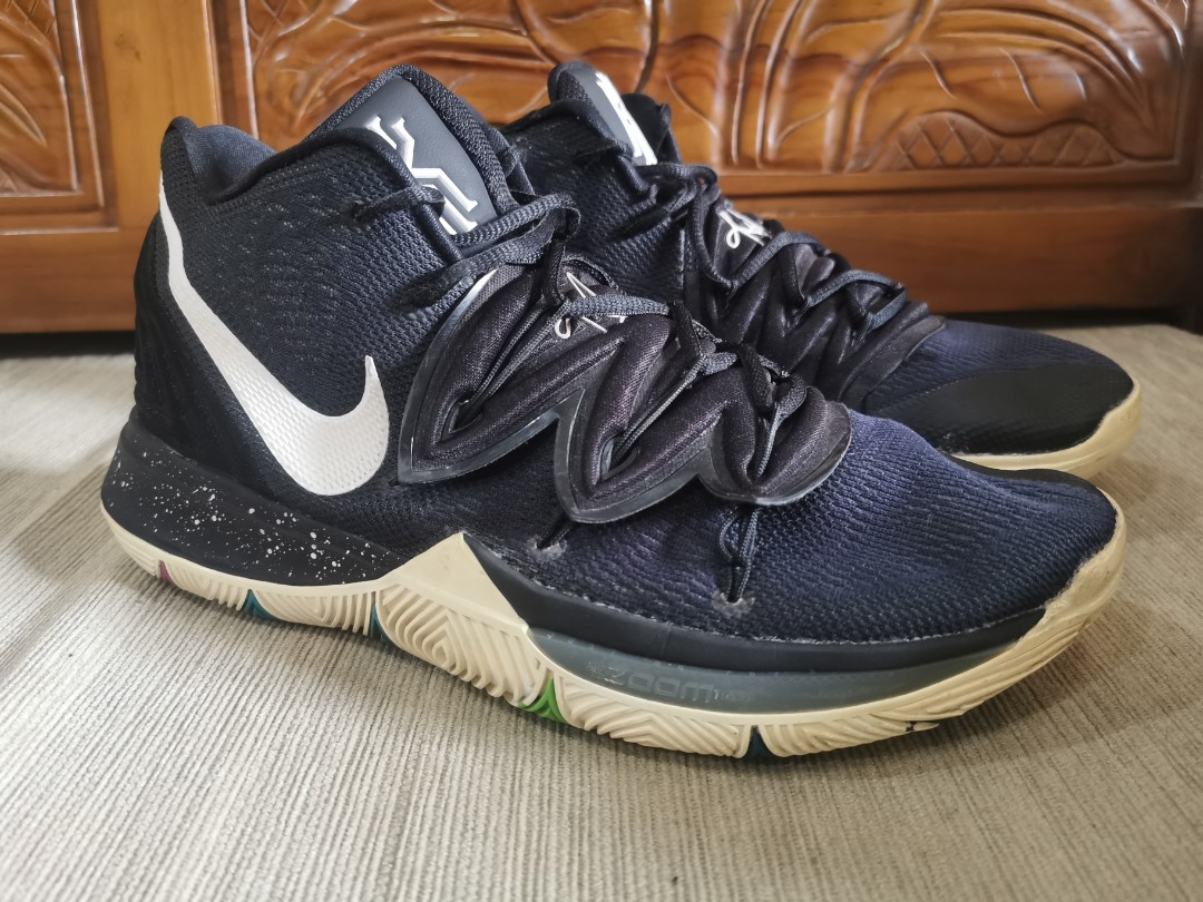 Kyrie 5 black magic australia top